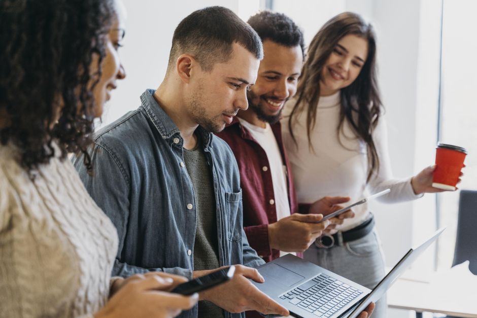 Fundação Itaú e FGV oferecem bolsas de estudo para curso de mestrado
