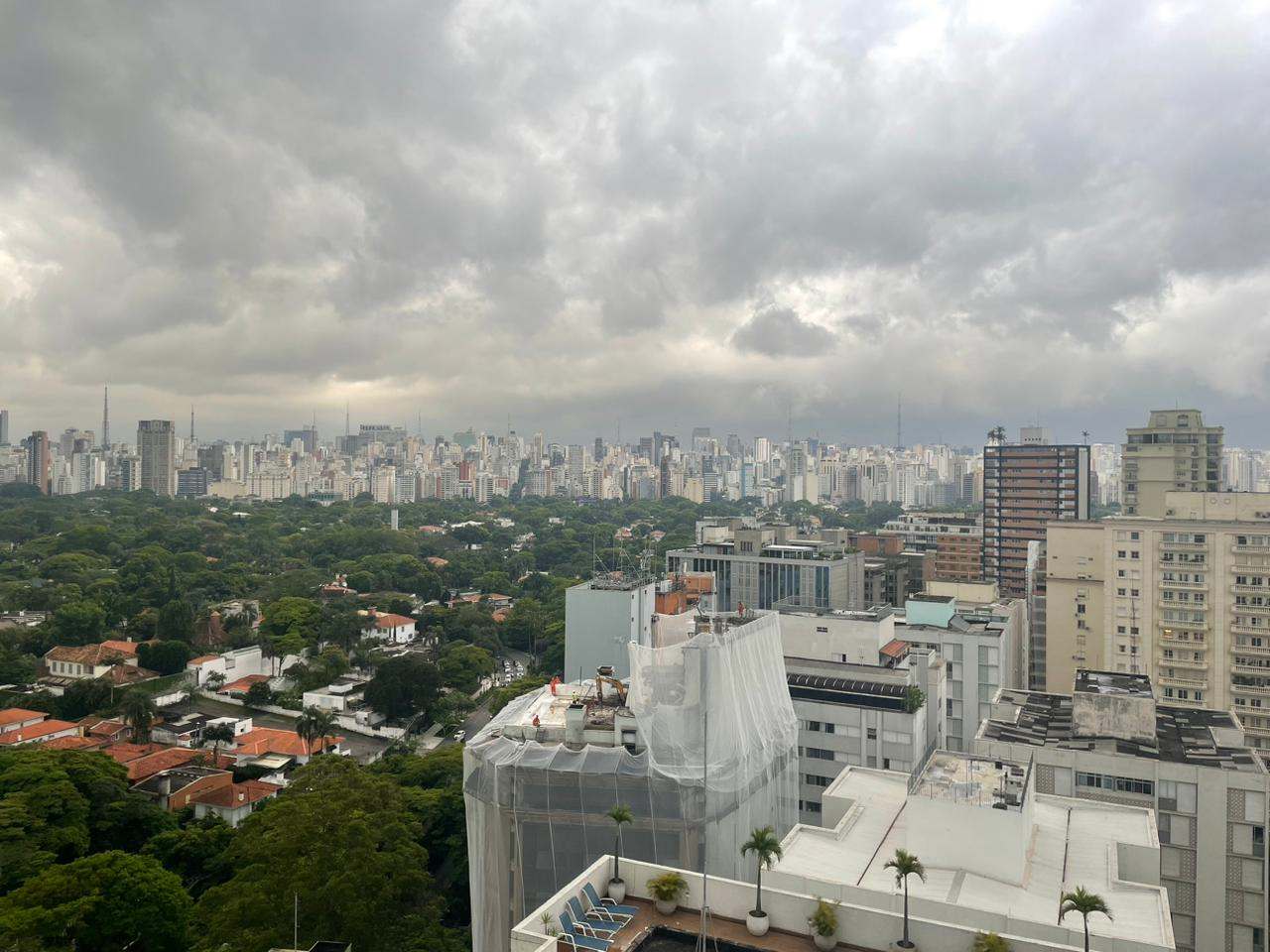 Feriadão do 1º de Maio terá frio nas madrugadas e calor durante o dia