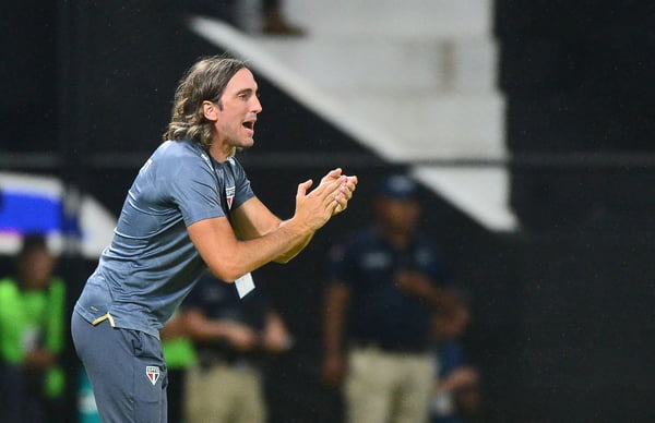 São Paulo x Libertad: saiba onde assistir ao duelo pela Libertadores