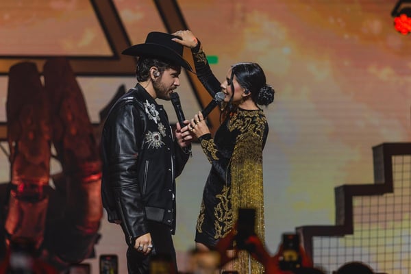 “Tudo que vem dele é lindo”, diz Ana Castela sobre Gustavo Mioto