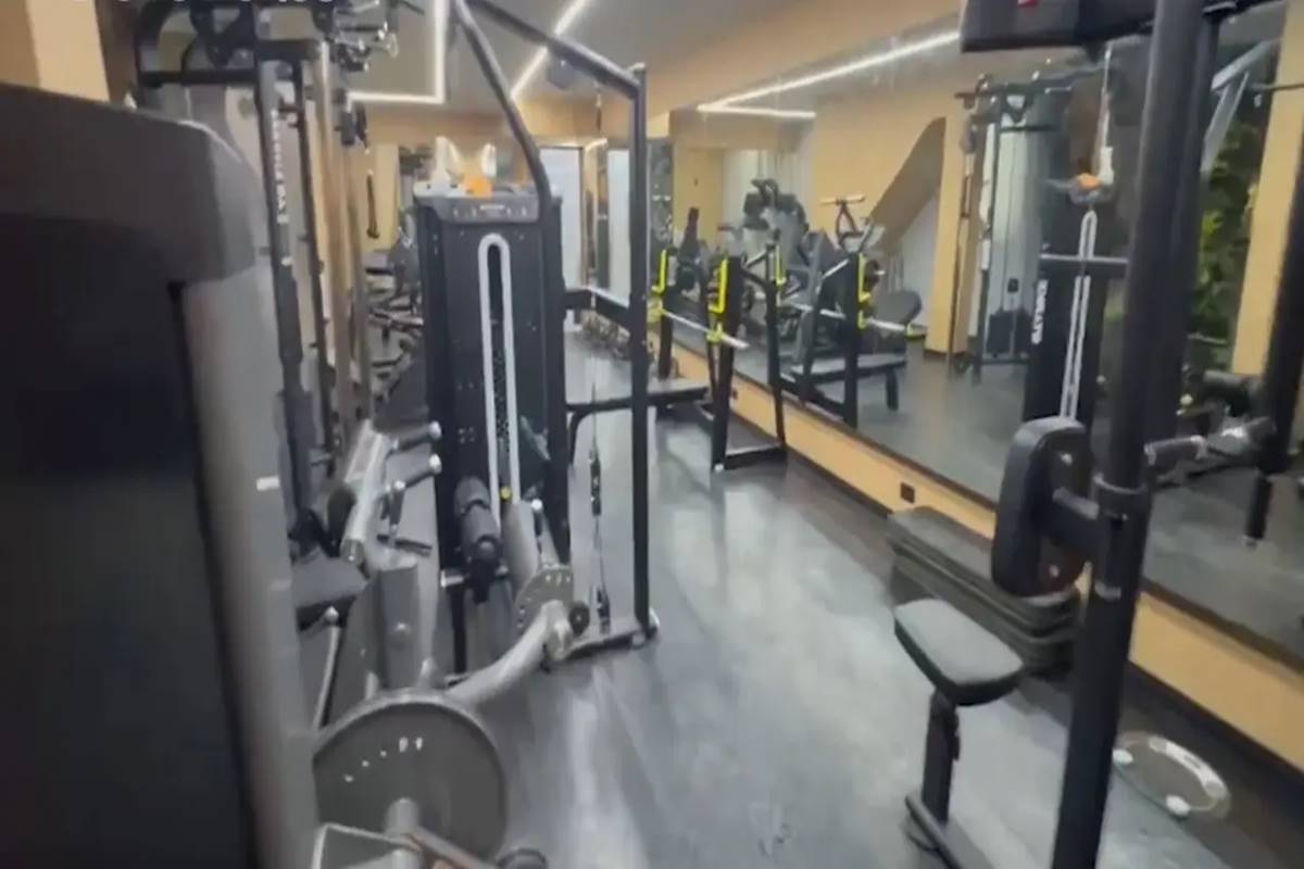 Vídeo mostra academia em centro de treinamento do CV em bunker gourmet