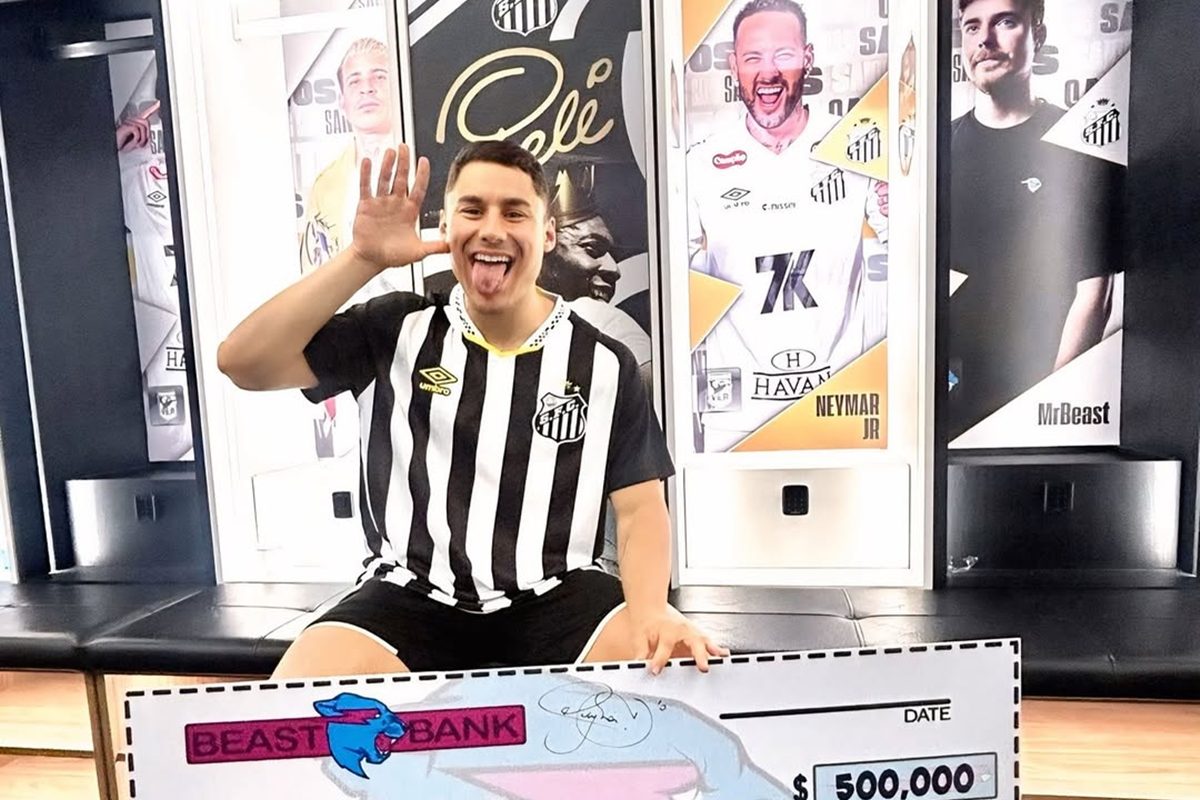 Conheça o jovem que ganhou R$ 2,8 milhões ao vencer Neymar em desafio