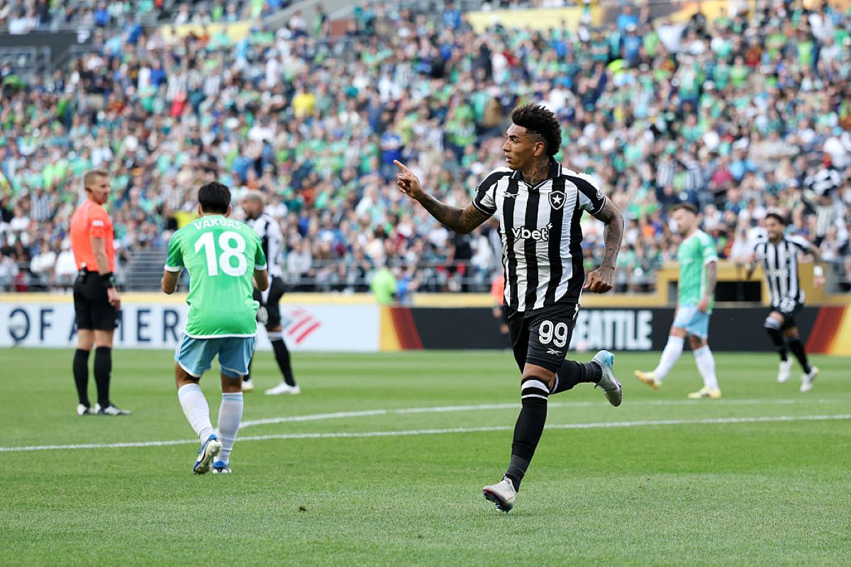 Mundial: Botafogo sofre no fim, mas vence Seattle Sounders na estreia