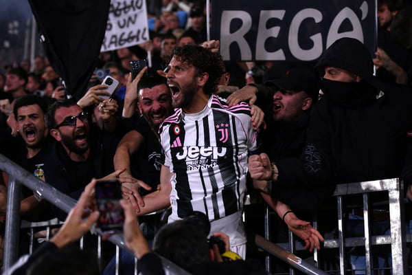 Juventus tenta salvar temporada na Copa do Mundo de Clubes
