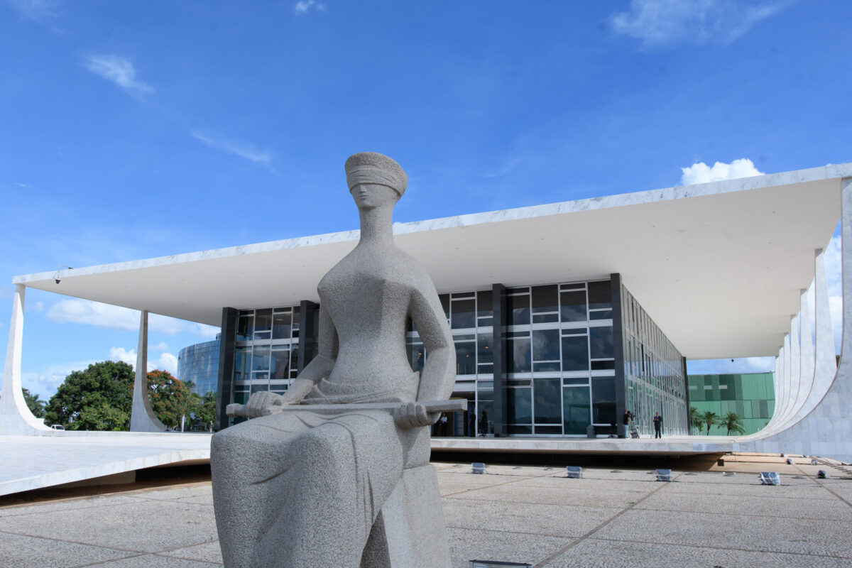 STF julga homem que levou tiro após agredir PMs no 8 de janeiro