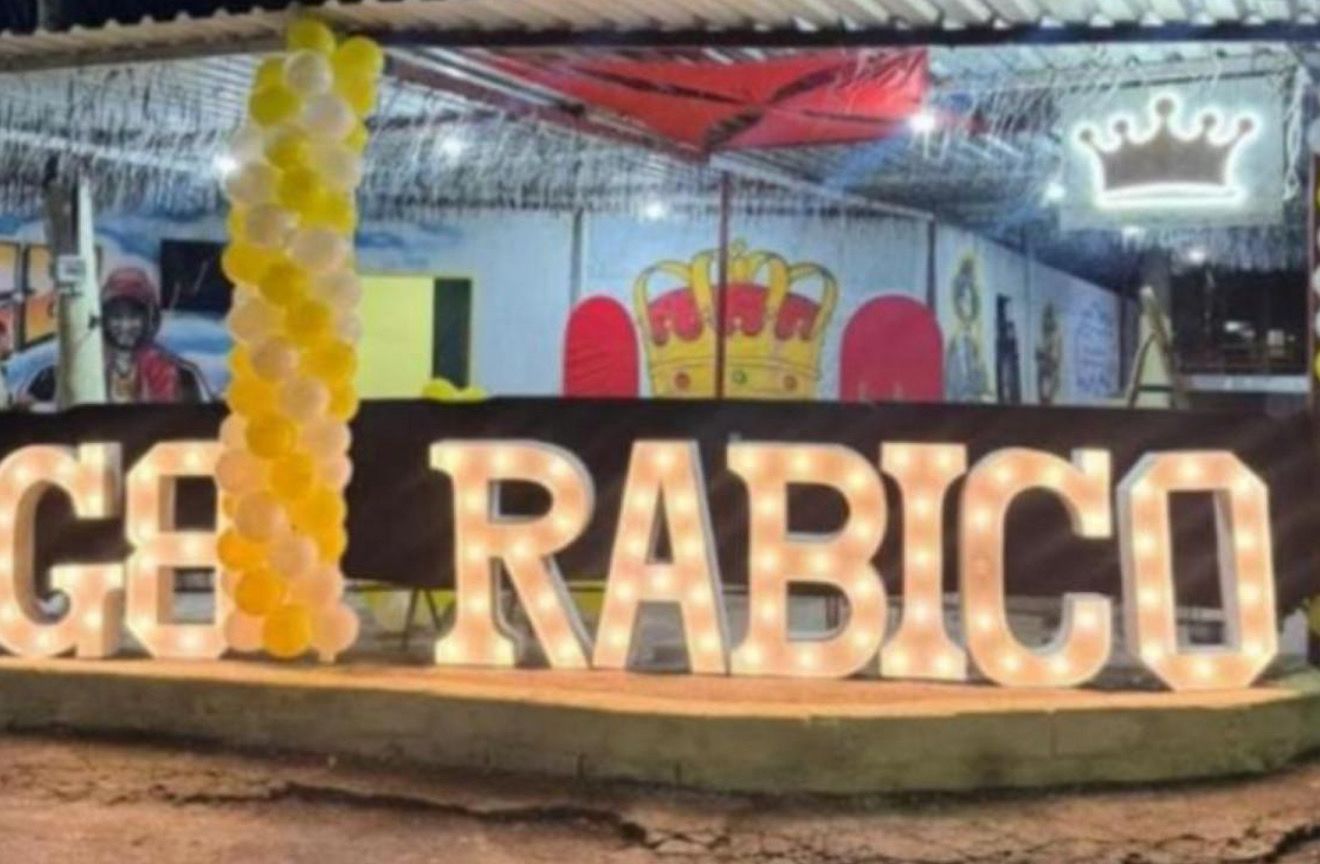 Rabicó, chefão do CV, é homenageado com festa e fogos no Salgueiro