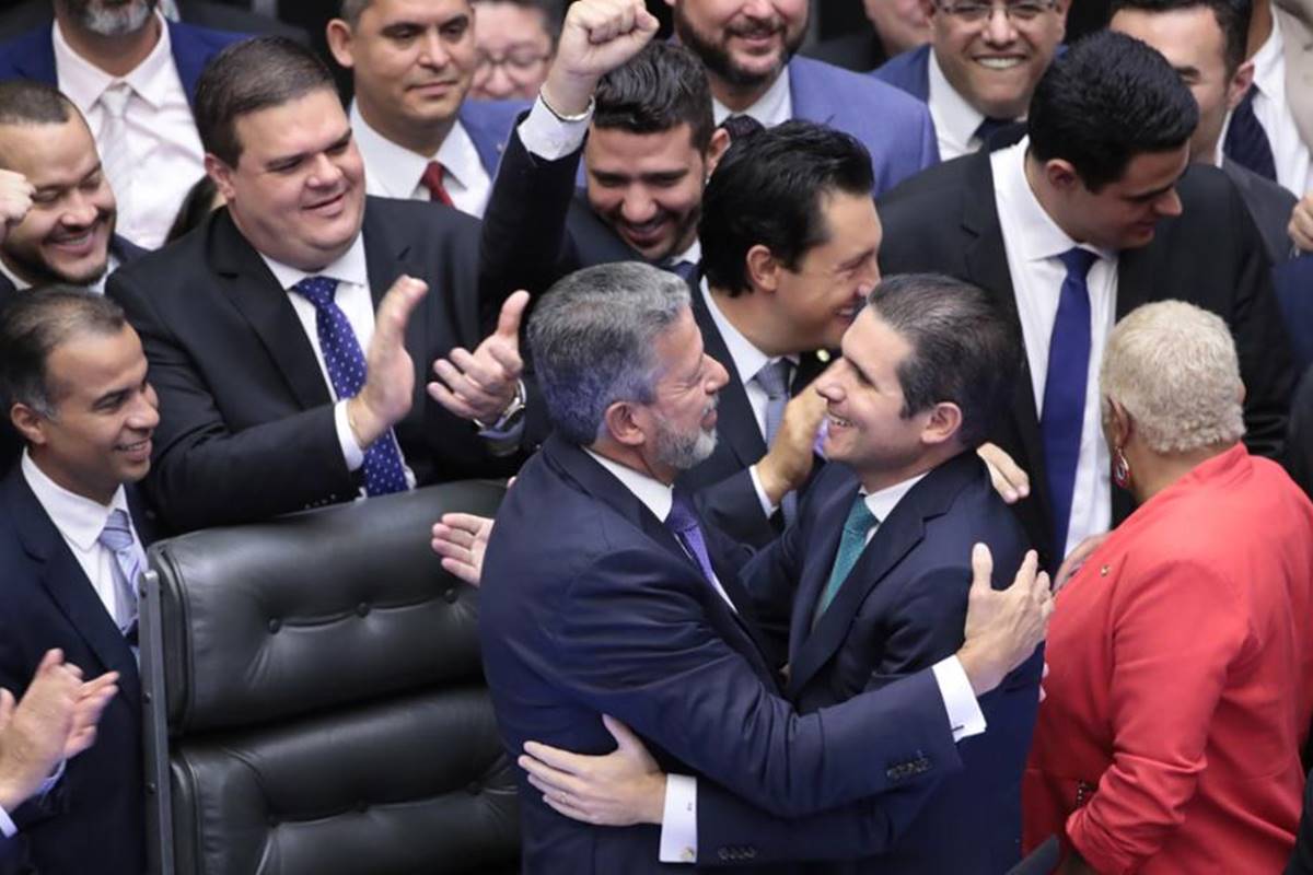 A diferença entre Hugo Motta e Arthur Lira (por Leonardo Barreto)
