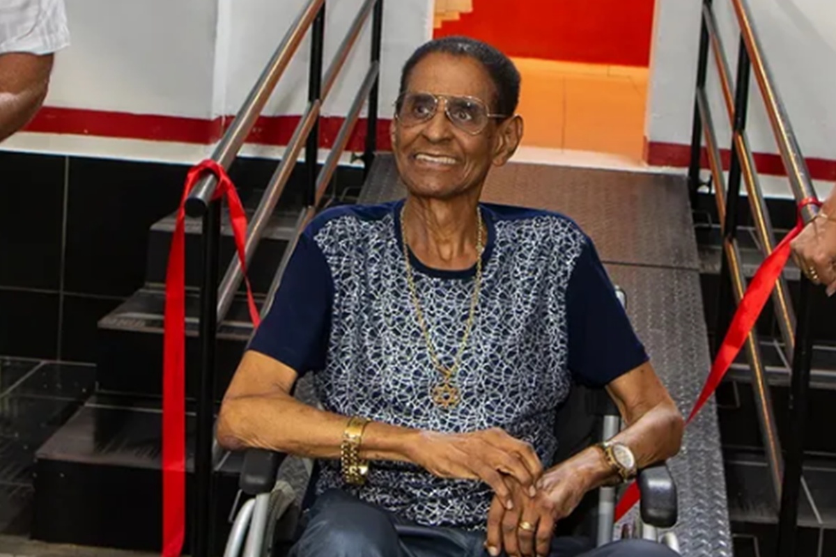 Artistas do samba lamentam morte de Bira Presidente nas redes sociais