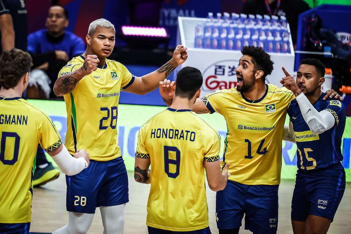 Vôlei: Brasil vira no tie-break e vence Ucrânia na Liga das Nações