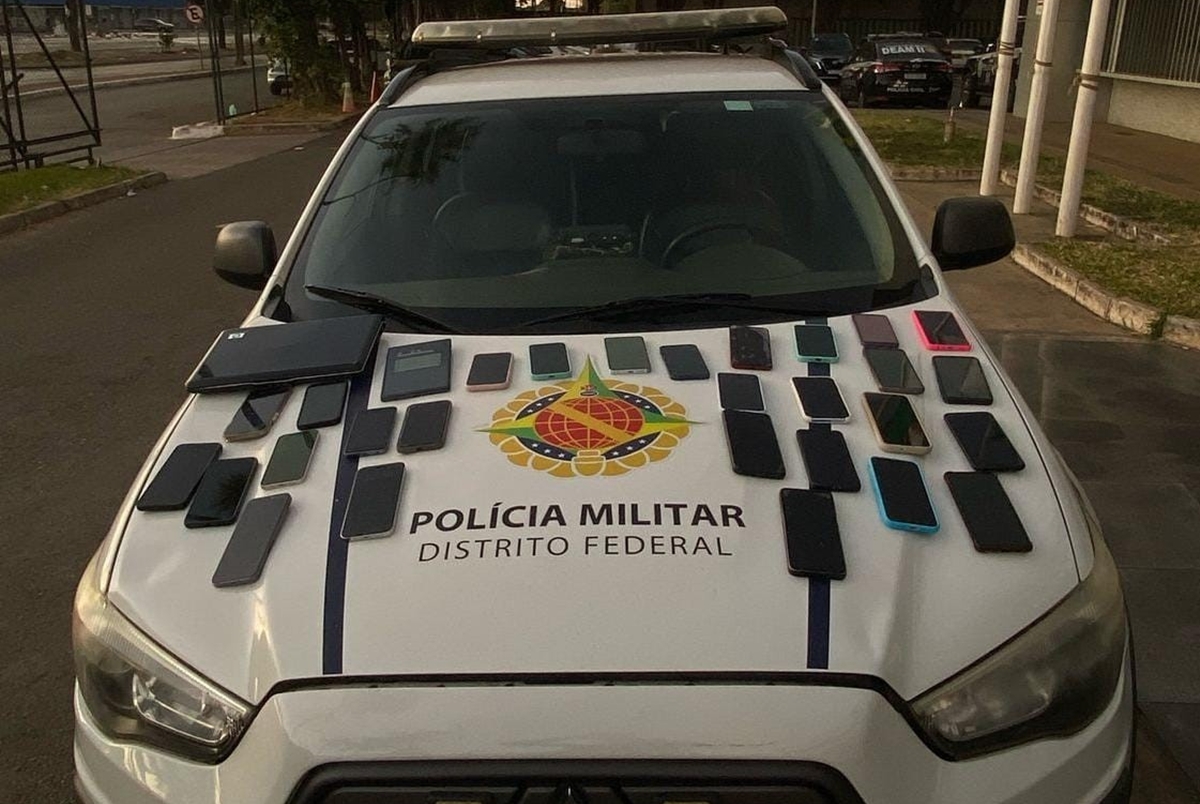 30 aparelhos: casal especialista em furto de celulares é preso no DF