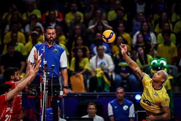 Vôlei masculino: Brasil atropela Irã em estreia da Liga das Nações