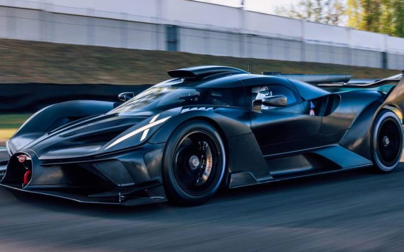 Bugatti Bolide tem pneus que duram só 60 k…