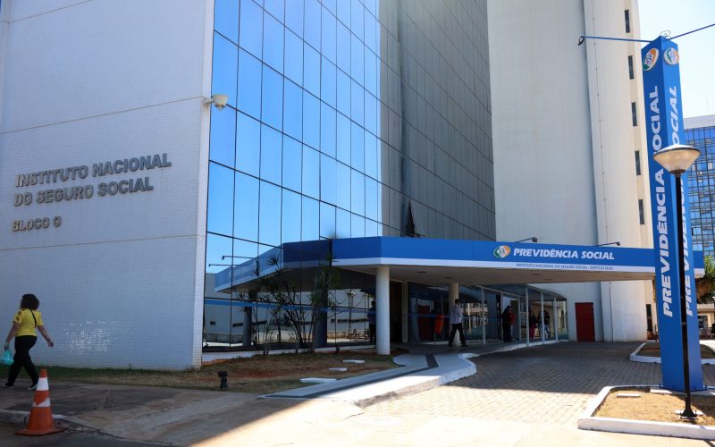 INSS: “Faxineira“ investigada trabalhava em prefeitura e recebeu R$ 353 mil