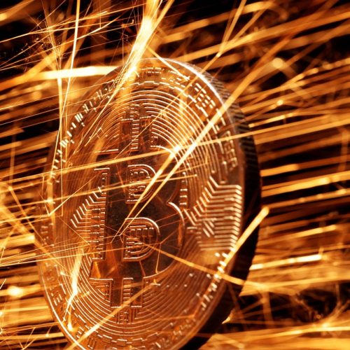 Bitcoin avança, com nova rodada de negociações comerciais entre EUA e China