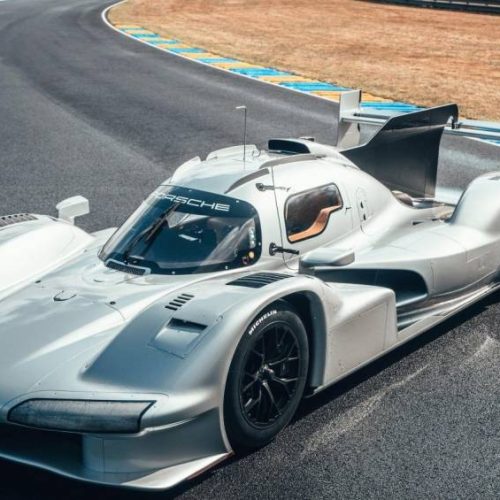 Porsche transforma carro da WEC em veículo…