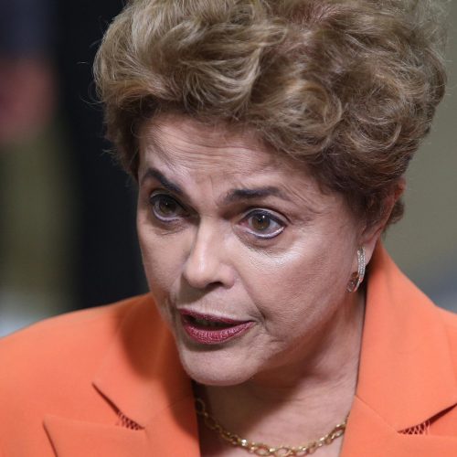 Comissão concede anistia política a Dilma com indenização de R$ 100 mil