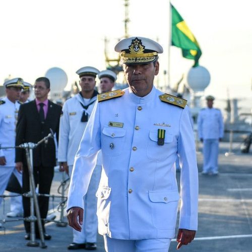 Moraes mantém depoimento de comandante da Marinha em processo do golpe