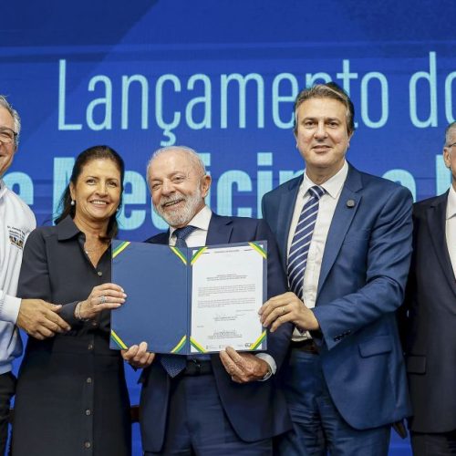 Lula participa de lançamento do curso de medicina do Sírio-Libanês
