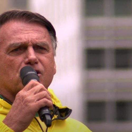 Bolsonaro à CNN: “Vamos tentar barrar aumento do IOF“