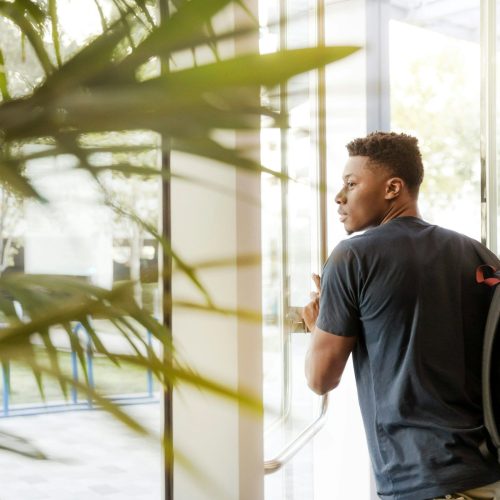 Fundo oferece cursinho pré-vestibular para jovens negros