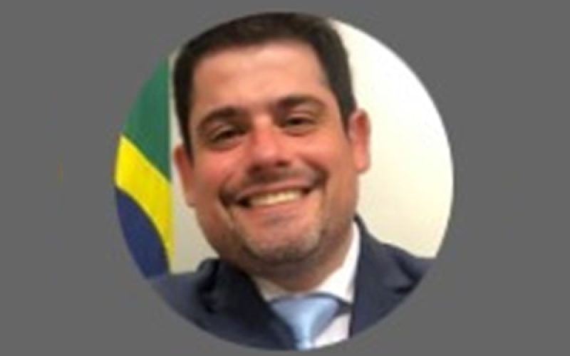 Saiba quem é o dentista que estuprou paciente durante consulta em SP