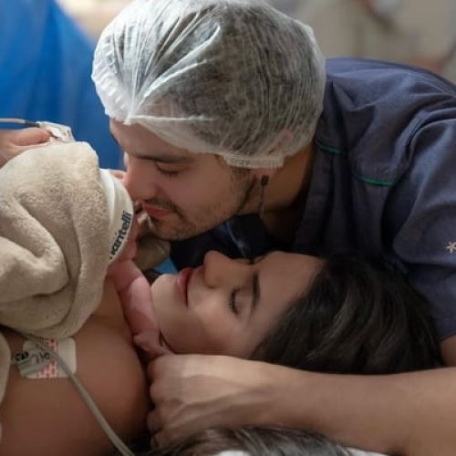 Luan Santana e Jade revelam quando irão mostrar o rosto da filha