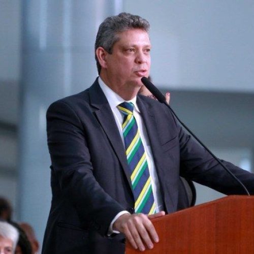 Visita de indiciado por manipular áudios de Lula a ministro gera incômodo