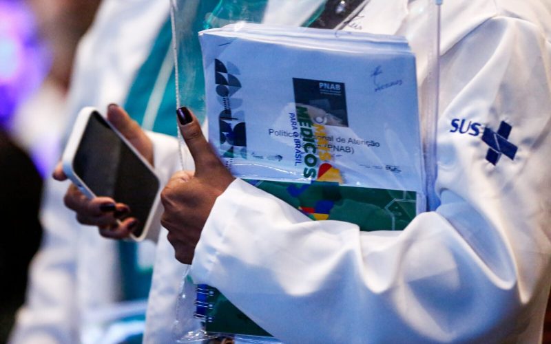 Programa Mais Médicos abre mais de 100 vagas no interior de SP. Veja