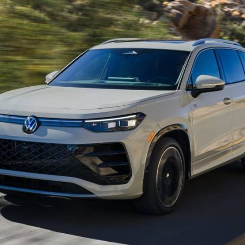 Volkswagen Tiguan ganha versão de 272 cv m…