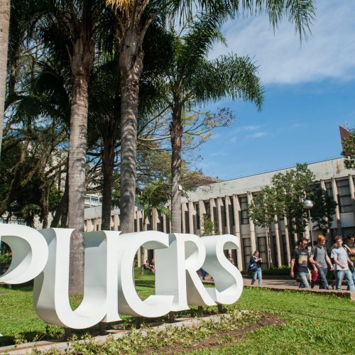 PUCs estão com inscrições abertas para o vestibular; veja cronogramas