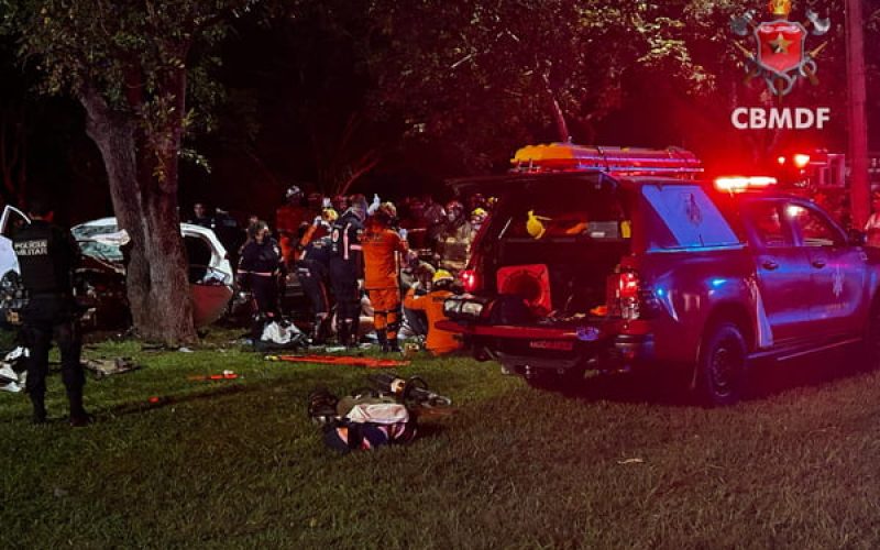 Vídeo mostra local de grave acidente que deixou uma pessoa morta no DF