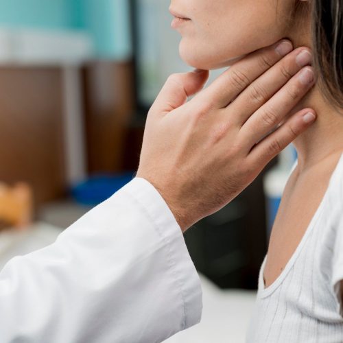 Mês da tireoide: câncer é 3 vezes mais comum em mulheres do que homens