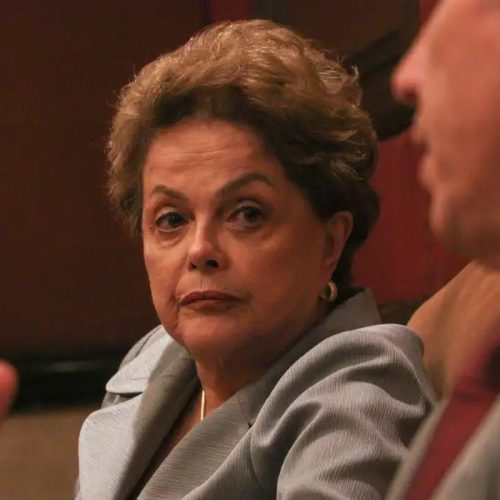 Dilma é a única ex-presidente anistiada politicamente a receber indenização