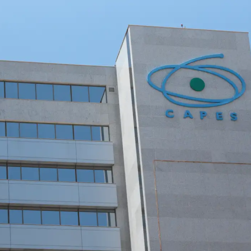 Capes aprova novo plano da pós-graduação com direitos trabalhistas