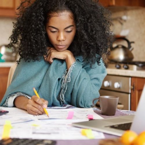 IFRJ oferece cursos gratuitos com certificado; saiba como se inscrever