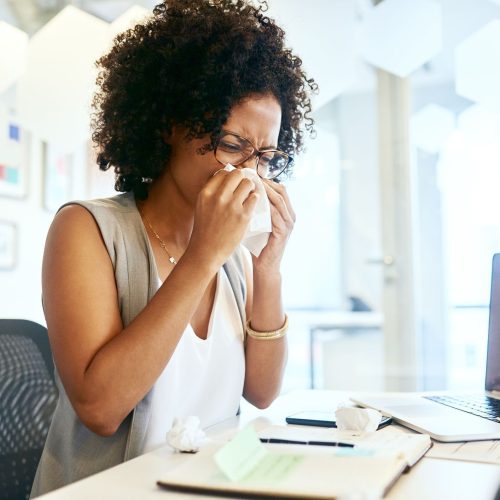 Crescimento de casos de VSR e influenza A acende alerta no país