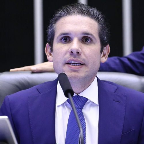 Licenciamento: Hugo deve avaliar cronograma de votação na próxima semana
