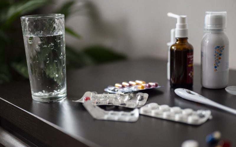 Benzodiazepínicos: entenda os riscos dos medicamentos “tarja preta“